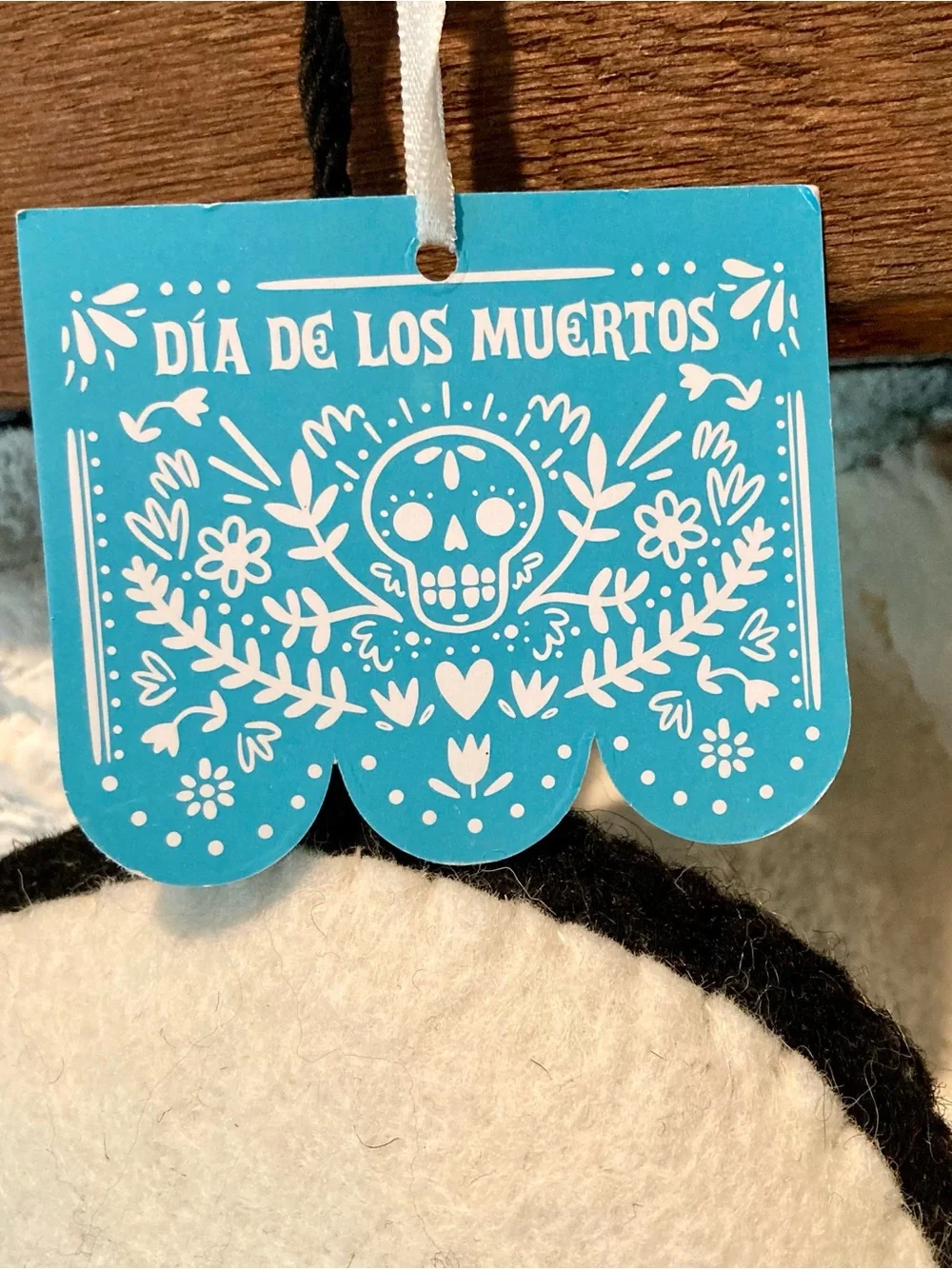 NWT Dia de los Muertos felted rainbow hanging skeleton